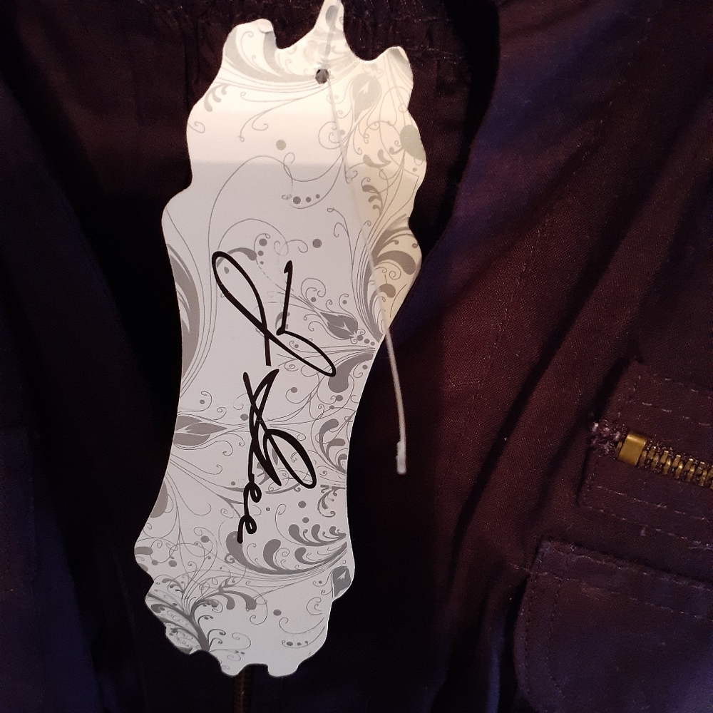 Dress - Picture 3 of 4